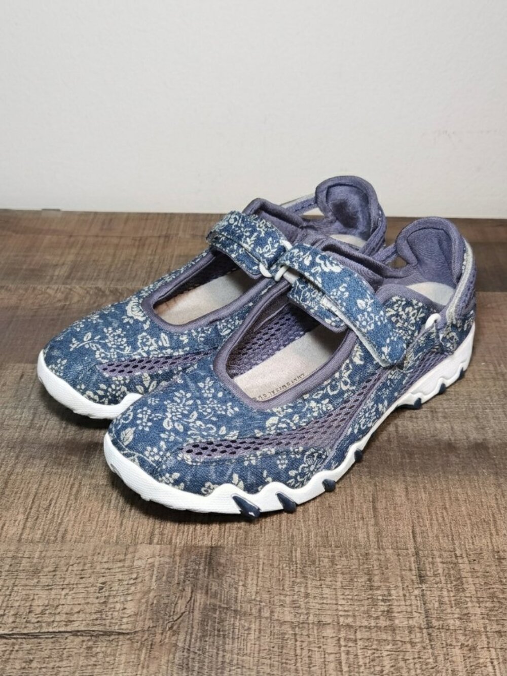 Allrounder by Mephisto Niro Women’s Mary Jane Sneakers Shoes Blue Denim Size 9.5